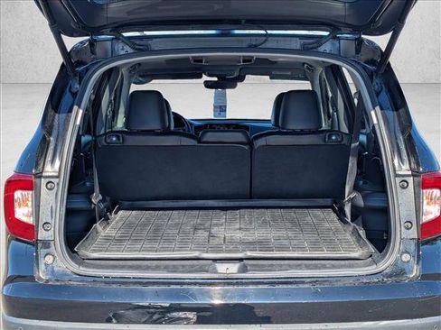 Used 2019 Honda Pilot Touring image 6