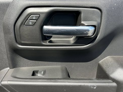 Used 2025 Chevrolet Silverado 1500 W/T w/ WT Safety Package AWD/4WD image 18