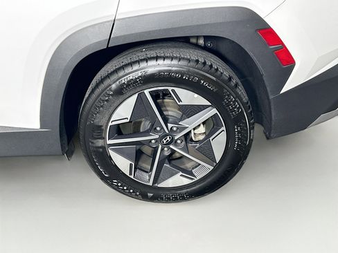 Used 2025 Hyundai Tucson SEL FWD image 11