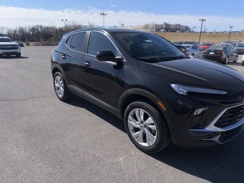 Used 2025 Buick Encore GX Preferred image 6