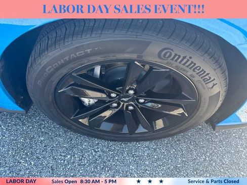 Used 2024 Ford Mustang GT RWD image 2