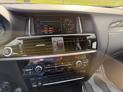 Used 2017 BMW X3 xDrive28i image 6