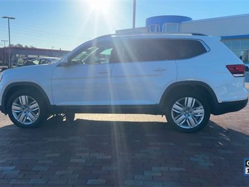 Used 2019 Volkswagen Atlas SEL Premium image 8