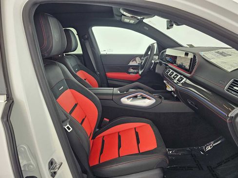 New 2026 Mercedes-Benz GLE 53 AMG 4MATIC Coupe image 10