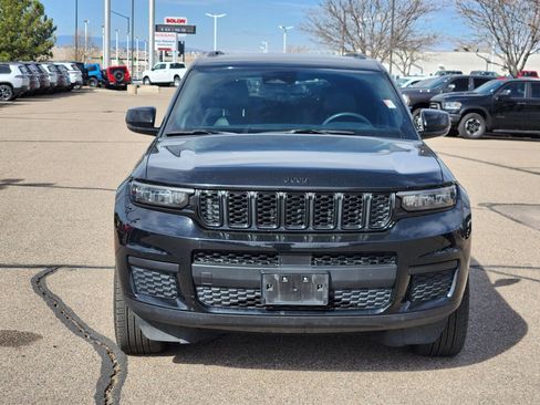 Used 2023 Jeep Grand Cherokee L Altitude image 6