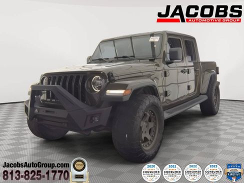 Used 2022 Jeep Gladiator Sport AWD/4WD image 1