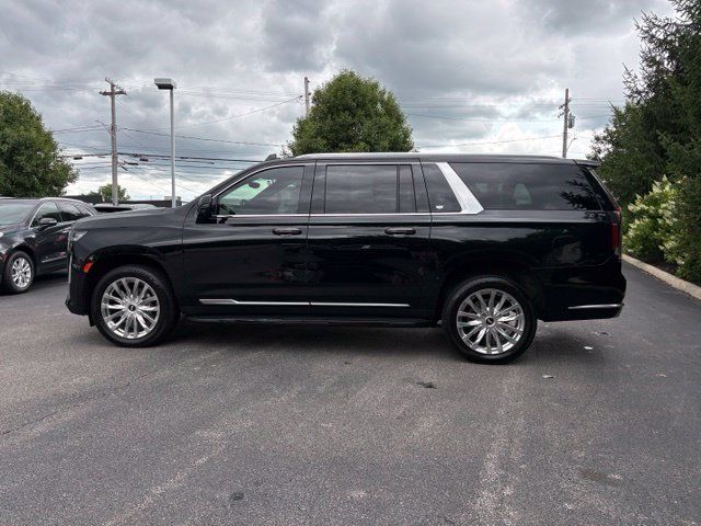 Used 2023 Cadillac Escalade ESV Premium Luxury w/ LPO, Floor Liner Package AWD/4WD image 2