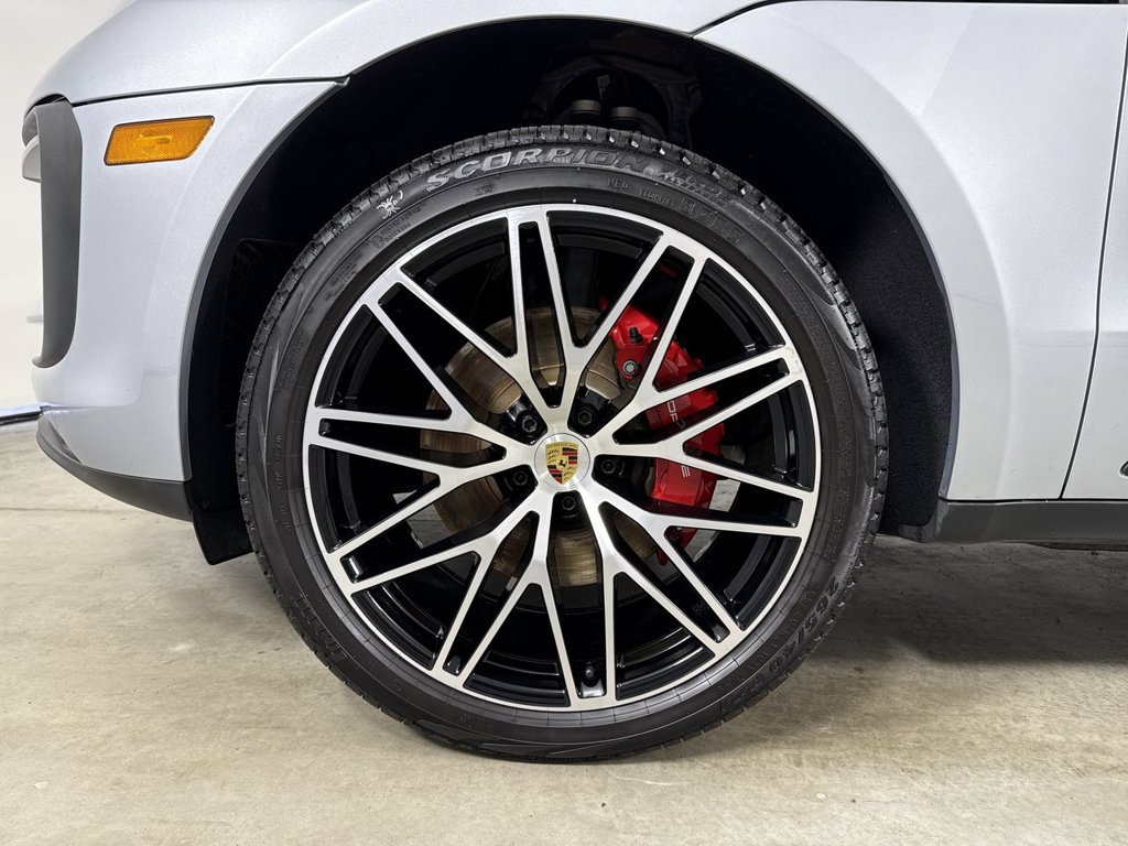Certified 2026 Porsche Macan S AWD/4WD image 13