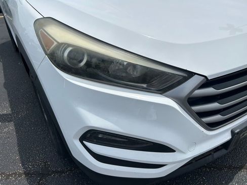 Used 2018 Hyundai Tucson SEL AWD/4WD image 3