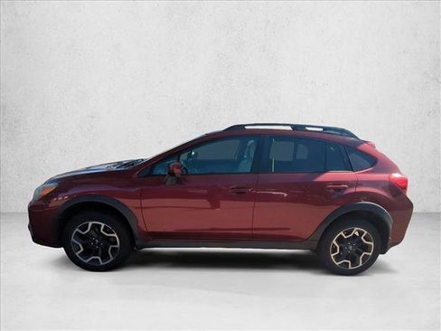 Used 2016 Subaru Crosstrek 2.0i Premium image 8