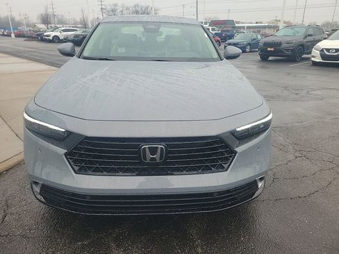 New 2026 Honda Accord Touring image 2