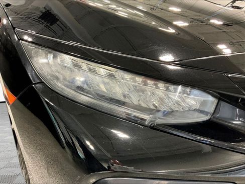 Used 2019 Honda Civic Sport Touring image 31