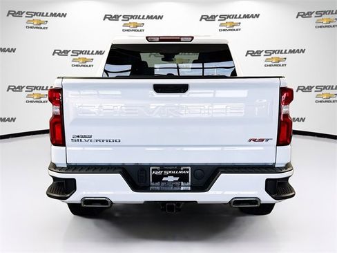 Used 2023 Chevrolet Silverado 1500 RST w/ Z71 Off-Road Package image 6