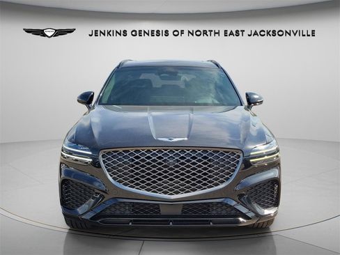 Used 2023 Genesis GV70 3.5T Sport w/ Sport Prestige Package image 2