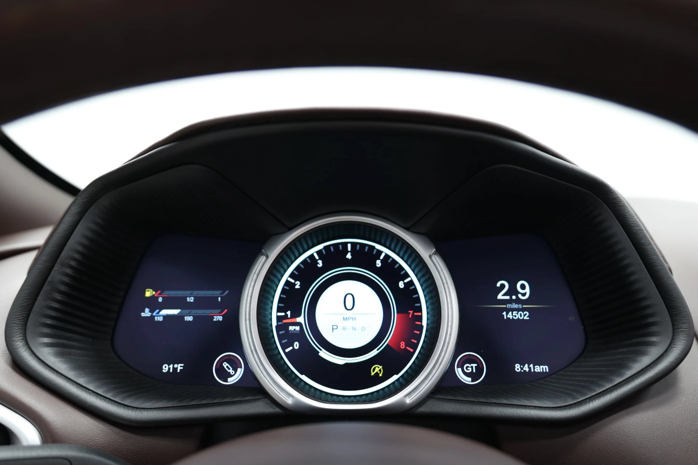 Used 2019 Aston Martin DB11 Volante RWD image 32