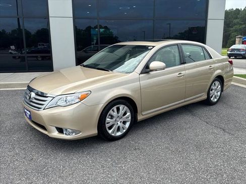 Used 2011 Toyota Avalon FWD image 1