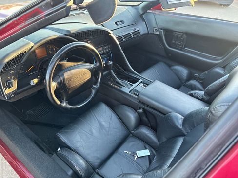 Used 1992 Chevrolet Corvette Coupe image 15