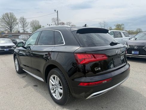 Used 2020 Audi Q5 2.0T Premium w/ Convenience Package AWD/4WD image 4