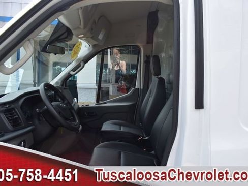 Used 2023 Ford Transit 250 Medium Roof RWD image 19