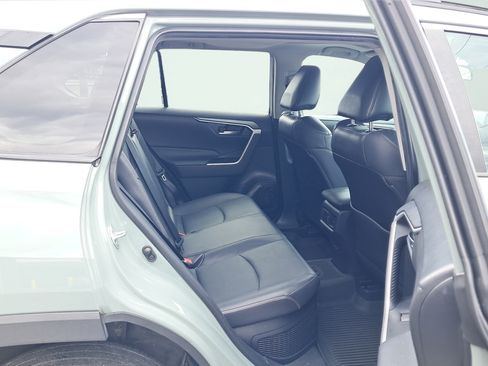 Used 2021 Toyota RAV4 XLE Premium AWD/4WD image 14