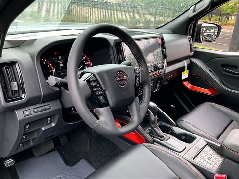 New 2026 Nissan Frontier Pro-X image 8