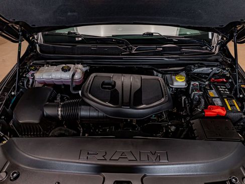 Used 2025 RAM 1500 Big Horn image 34