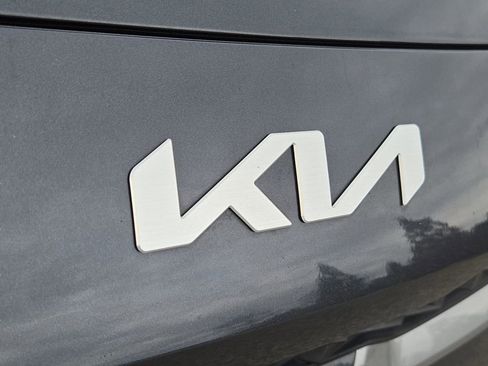 Certified 2024 Kia Forte LXS image 4