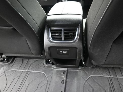 Used 2024 Chevrolet Blazer LT w/ Convenience Package FWD image 24