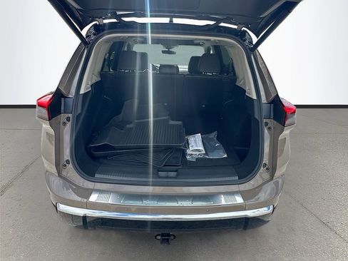 Used 2024 Nissan Rogue Platinum w/ Platinum Premium Package FWD image 28