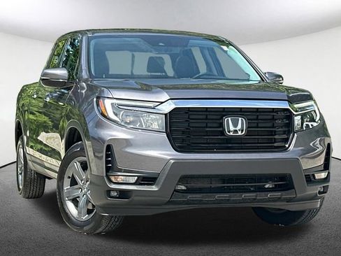 Used 2023 Honda Ridgeline RTL-E image 2
