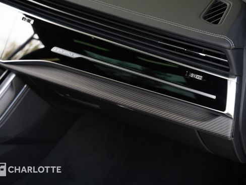 Used 2024 Audi RS Q8 image 29