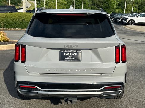 Used 2022 Kia Sorento SX FWD image 4