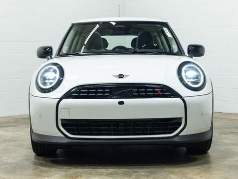 Certified 2025 MINI Cooper S image 7