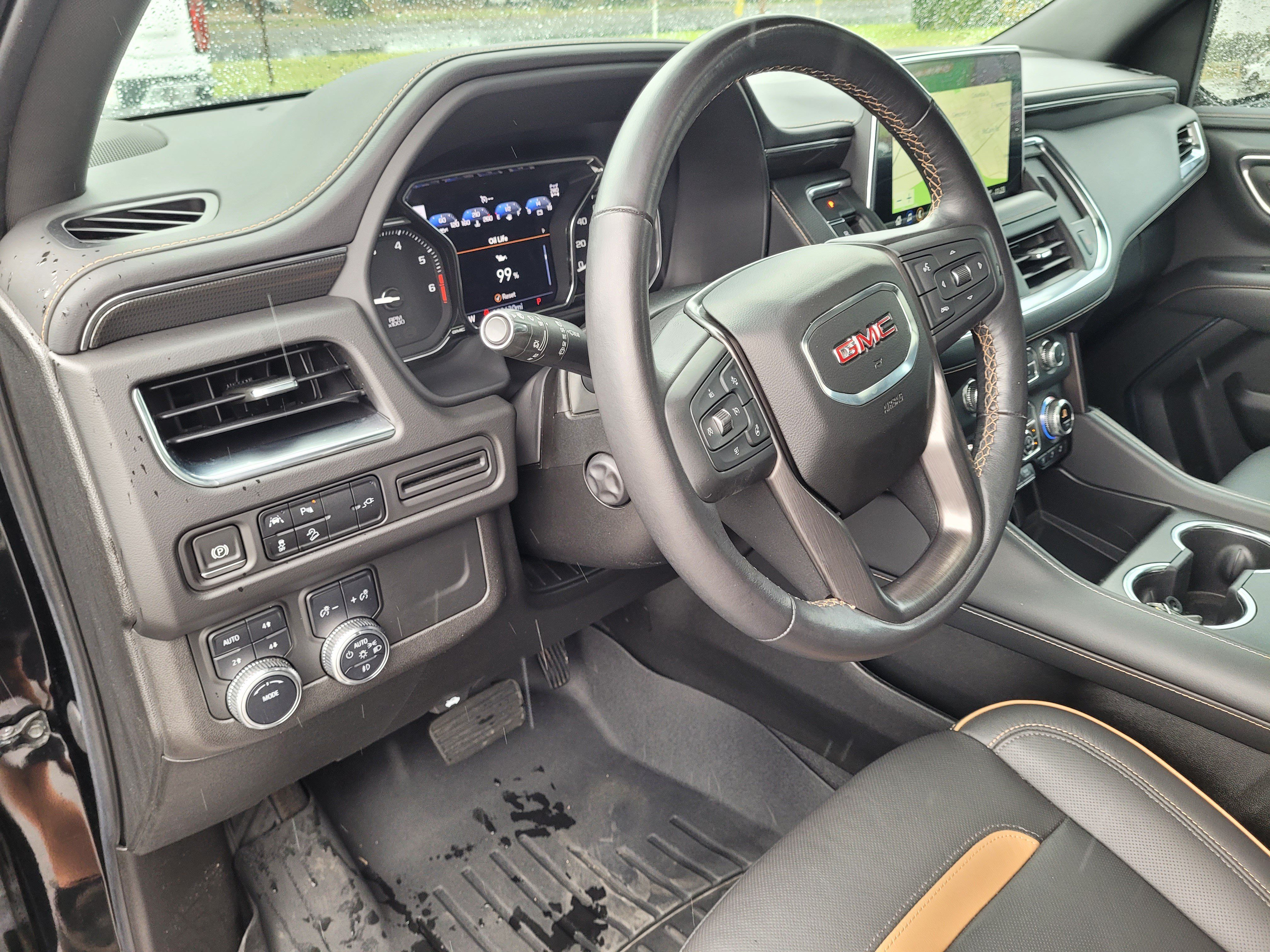 Used 2021 GMC Yukon XL AT4 w/ Rear Media and Nav Package AWD/4WD image 23