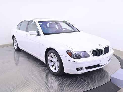 Used 2007 BMW 750Li RWD image 9
