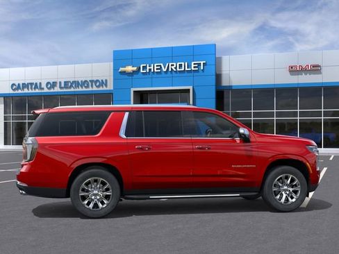 New 2026 Chevrolet Suburban Premier RWD image 5