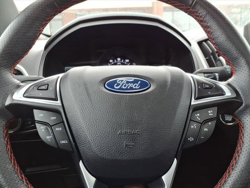 Used 2024 Ford Edge ST-Line image 22