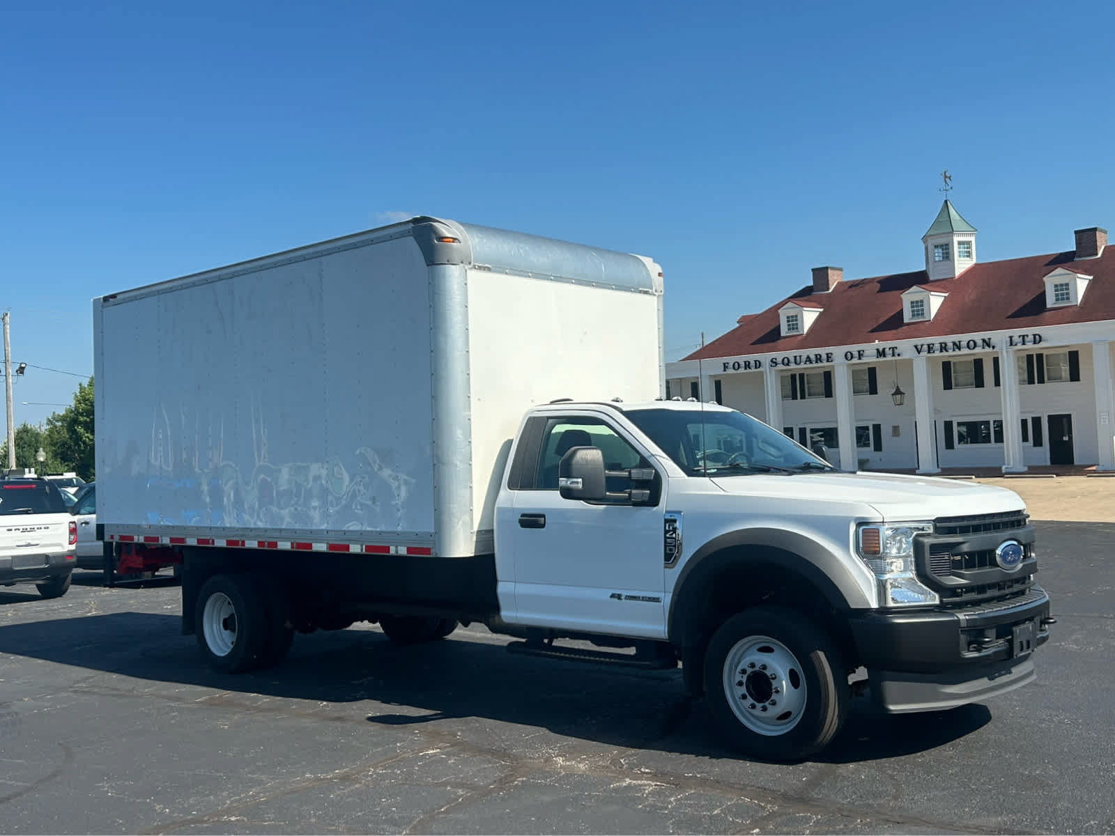Used 2022 Ford F450 XL w/ Power Equipment Group RWD image 2