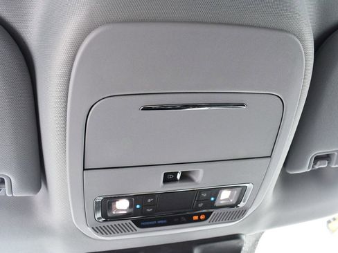 New 2026 Ford F350 Lariat w/ Lariat Premium Package image 35