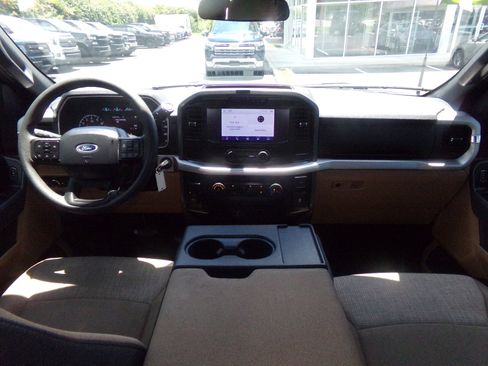 Used 2023 Ford F150 XLT image 12