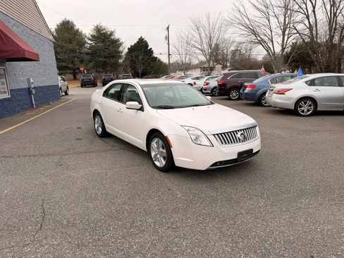 Used 2010 Mercury Milan image 8