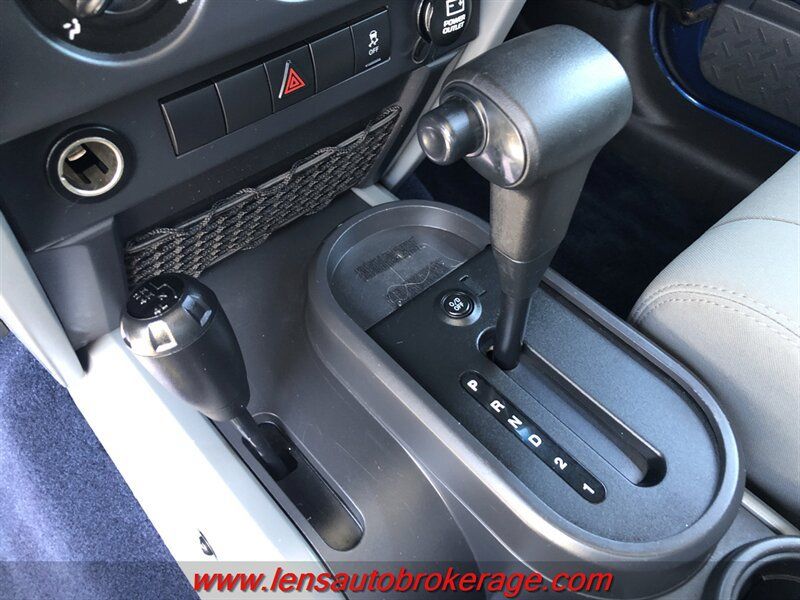 Used 2010 Jeep Wrangler Sport AWD/4WD image 15