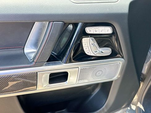 Used 2021 Mercedes-Benz G 550 w/ G Manufaktur Interior Package image 19