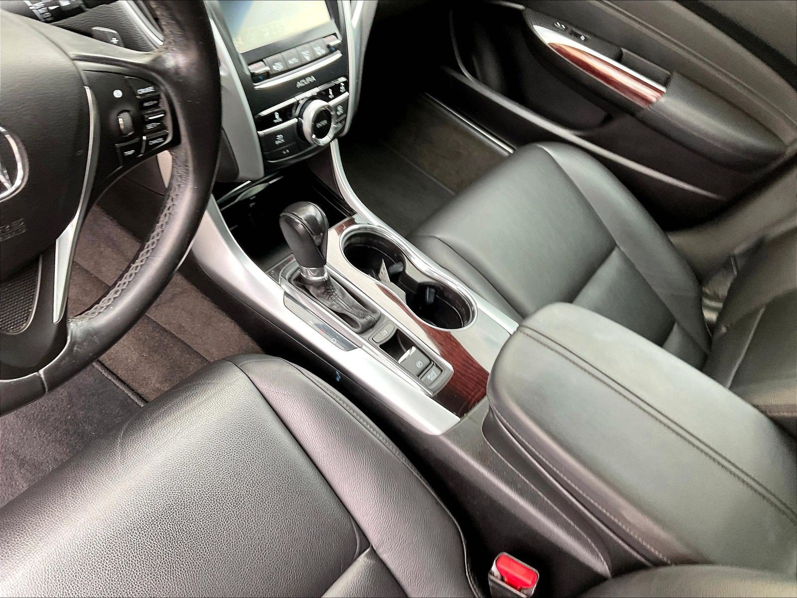 Used 2016 Acura TLX FWD image 17