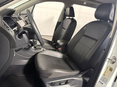 Used 2021 Volkswagen Tiguan SEL AWD/4WD image 10