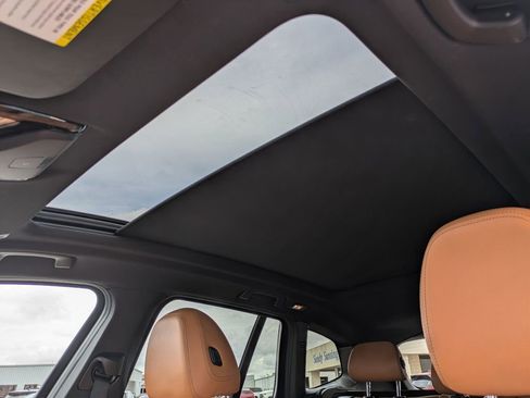 Used 2023 BMW X3 xDrive30i w/ Premium Package image 18