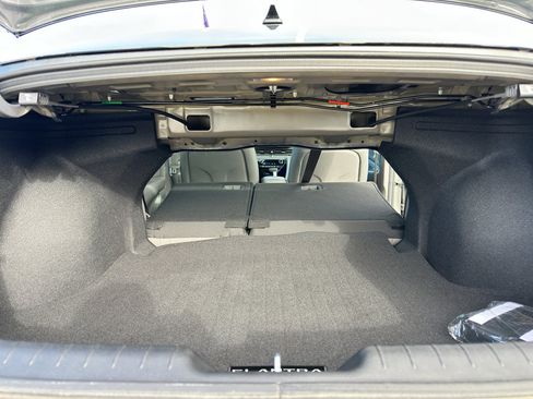 Certified 2024 Hyundai Elantra SEL w/ Convenience Package image 39