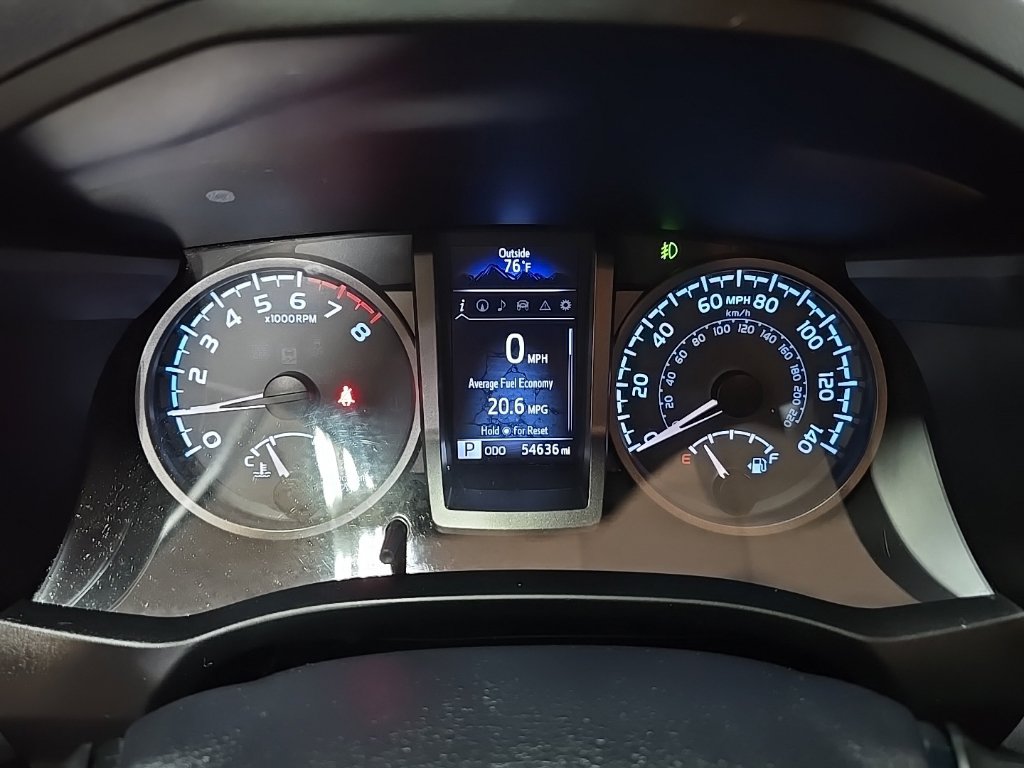 Used 2017 Toyota Tacoma TRD Off-Road w/ Tow Package AWD/4WD image 21
