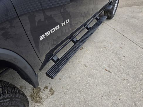 Used 2024 Chevrolet Silverado 2500 LTZ image 14