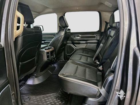 Used 2020 RAM 1500 Laramie AWD/4WD image 29